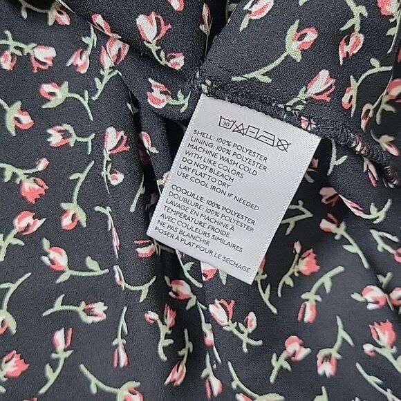 Urban Outfitters Black Floral Dress - Picture 4 of 7